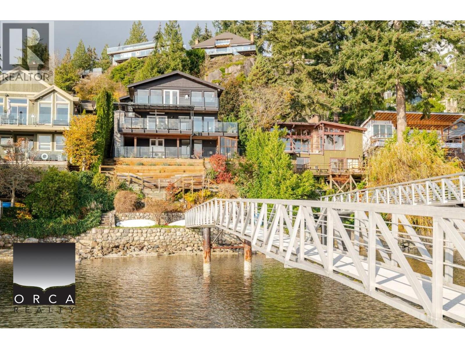 4725, STRATHCONA ROAD, North Vancouver, British Columbia, V7G1G9