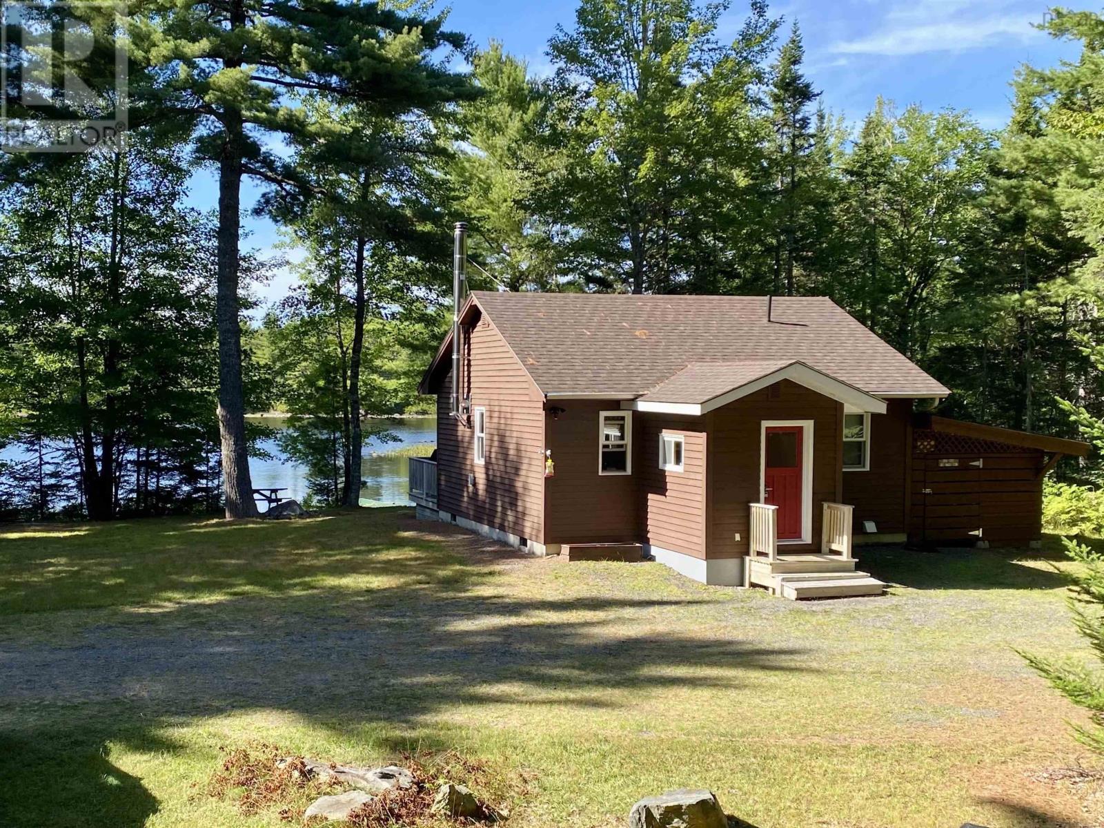 27, Tupper Lake, Westfield, Nova Scotia, B0T1B0